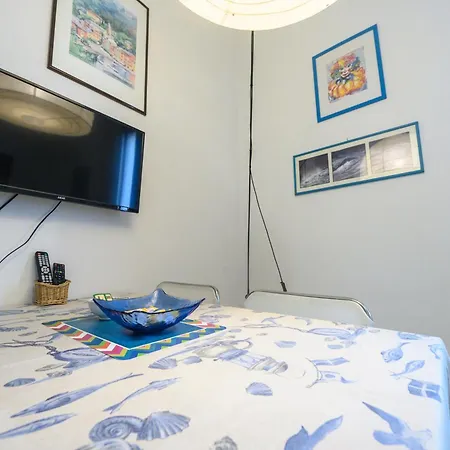 311 - Casa Claudia A San Terenzo, 10 Minuti A Piedi Dalla Apartamento