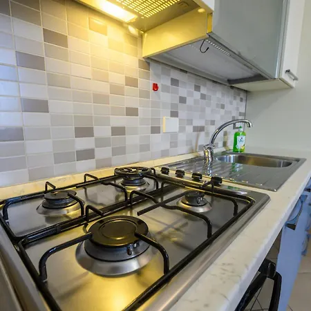 Apartamento 311 - Casa Claudia A San Terenzo, 10 Minuti A Piedi Dalla